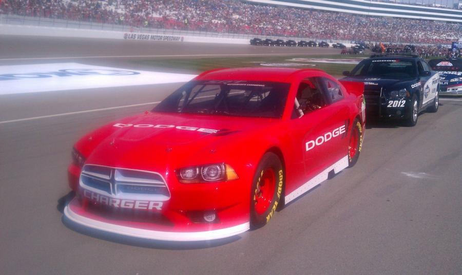  Dodge Charger NASCAR Sprint Cup Car 2013 года  (фото 6 из 11)